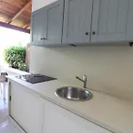 Casa Cabernet Torre Santo Stefano 度假居